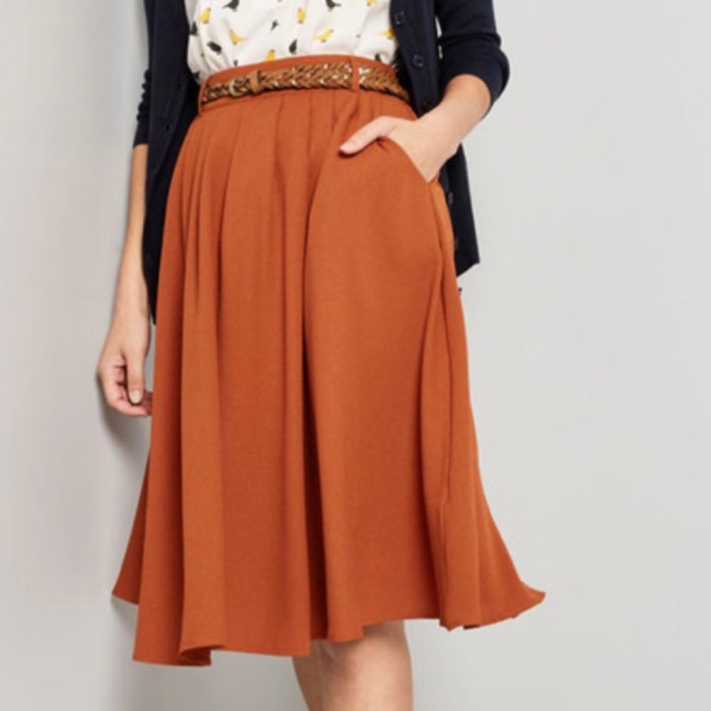 Rust orange fall midi skirt // Modcloth (POCKETS)